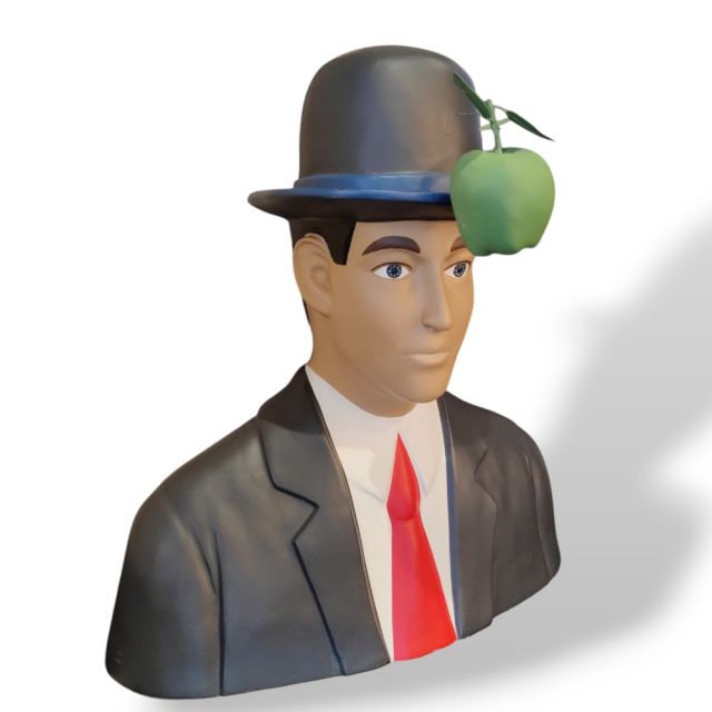 Sculpture of paper art MAGRITTE