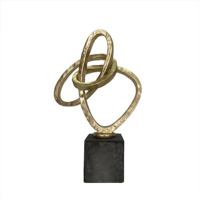 Sculpture gold in resin on base ( S )